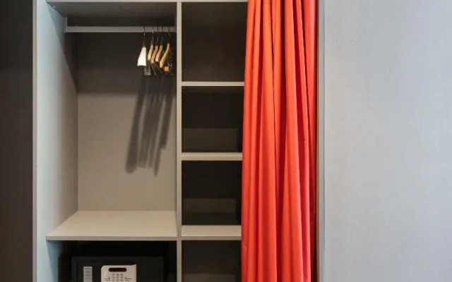 Nest Style Valencia Hotel