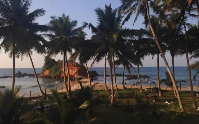 Giragala Village Hotel