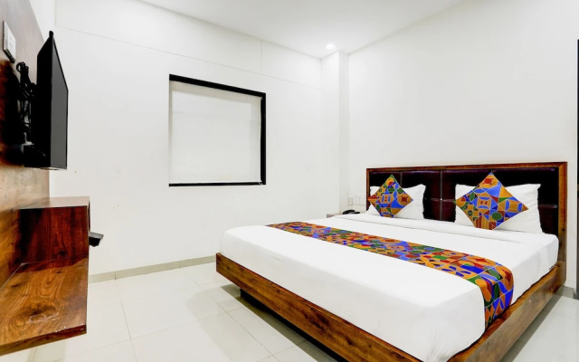 Hotel Maa Gayatri by OYO Rooms