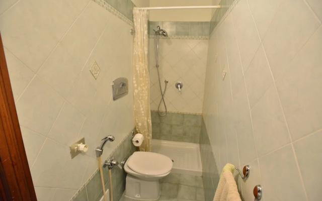 IzzHome Pula Crispi