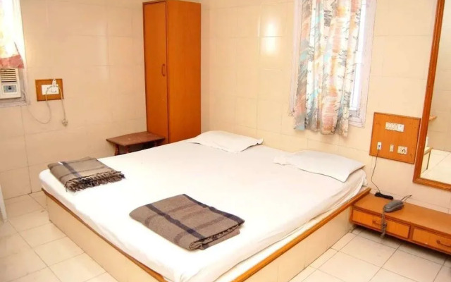 Hotel Meera