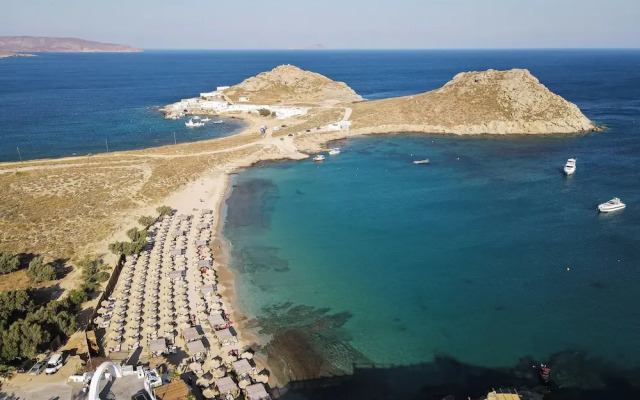 Saint Anna Villas Mykonos by Aura Homes