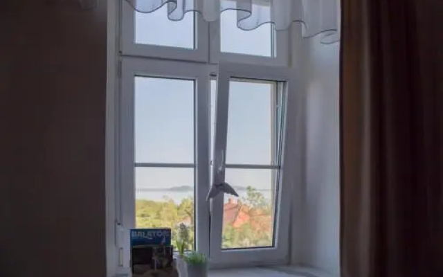 Bacchus Apartman - Borbarlang Badacsony