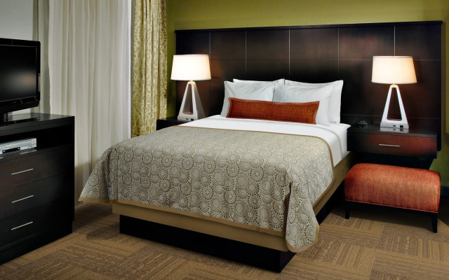 Staybridge Suites Miami International Airport by IHG