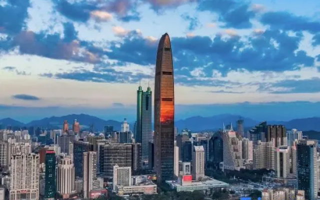 Hong Lake Metro station, Luohu Shuibei International Jewelry City