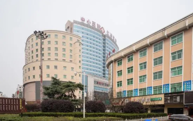 Shen Long Bai Du Hotel