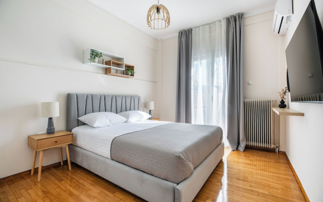 Helios Apartment by A&A Residences