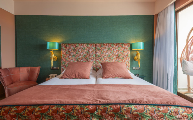Отель NYX Hotel Ibiza - Adults Only