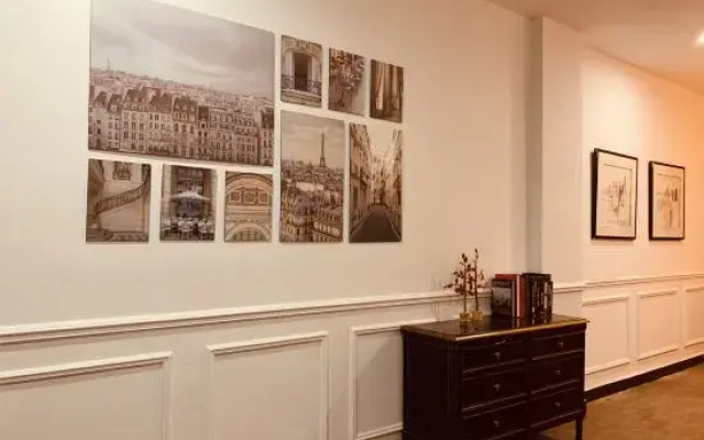 HOMESTAY  (Shenyang Middle Street Forbidden City)