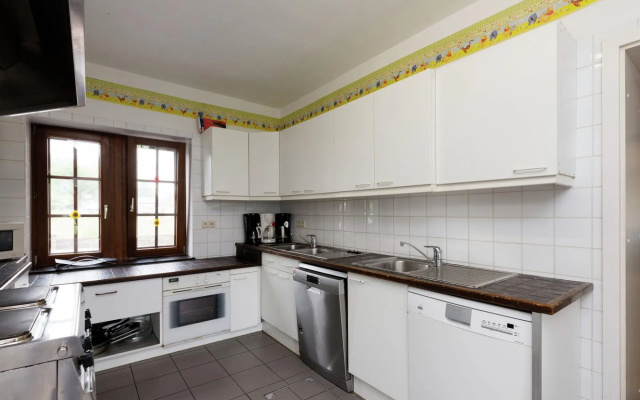 Holiday Home in Deiffelt Near Forest