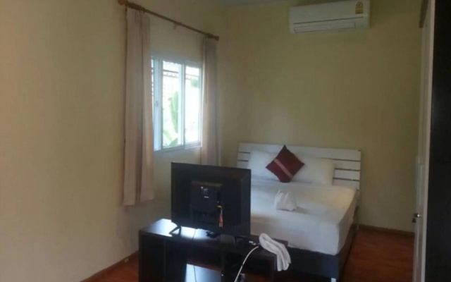 Khanom Garden Suite Resort