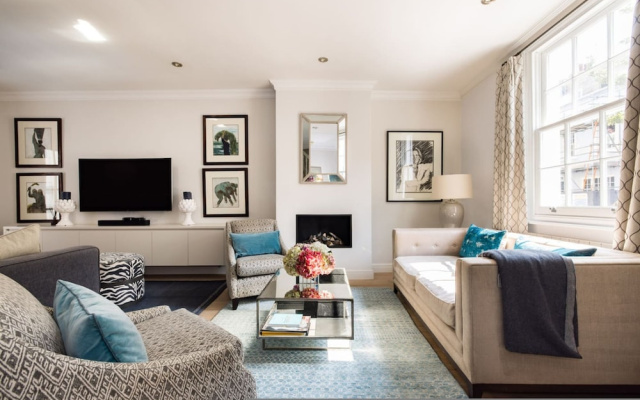 Prince Luxe 4 Bedroom House in Chelsea