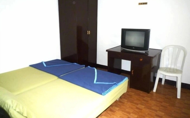 De Sun Pasteur Guest House by HouseinBandung