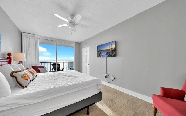 Majestic Beach Towers 2-1701