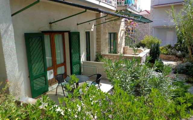 Brane - 150m from sea - SA4(2)