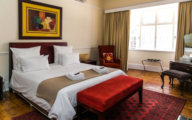 5 Camp Street Guesthouse & Self-catering