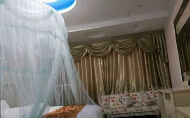 Chaoping Xinyue Hotel