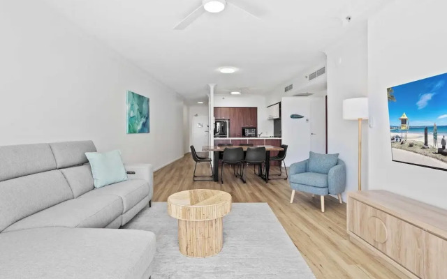 12th Floor Ocean Views in Chevron Towers