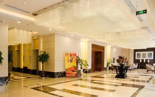 Seasons Meridien Boutique Hotel
