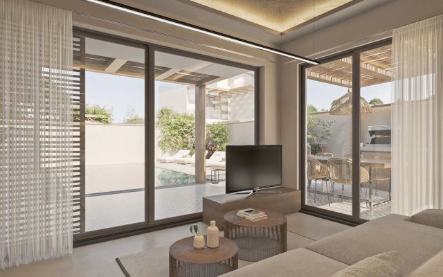 Cameo 2 Luxury Villa With Pool