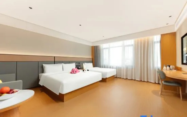 Wutong Yueju Hotel（Yantai University Wanxiang Hui Store）