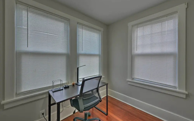 Beautifully Renovated Beach House w/ Fenced Patio!