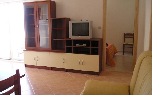Villa Vanda Seafront Apartments