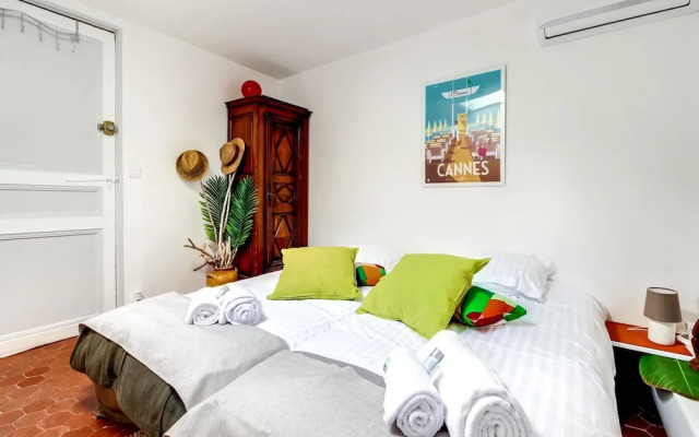 3 meynadier Apartment 1