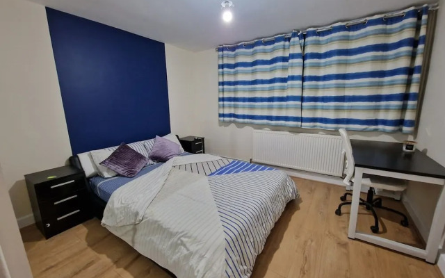 Standard Double Room - Shared
