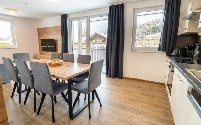 Spacious Apartment With Terrace for 8 Guests