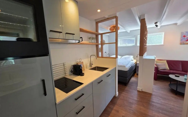 Charming and Cozy Furnished 2-person Studio Apartment