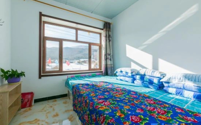 Our Inn (Xuegu Scenic Area Branch)