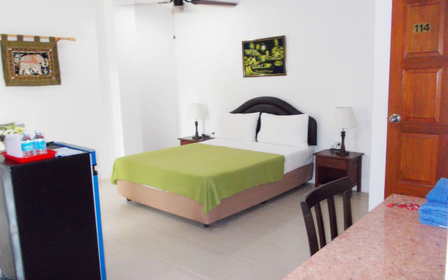 SR Sea View Apartments