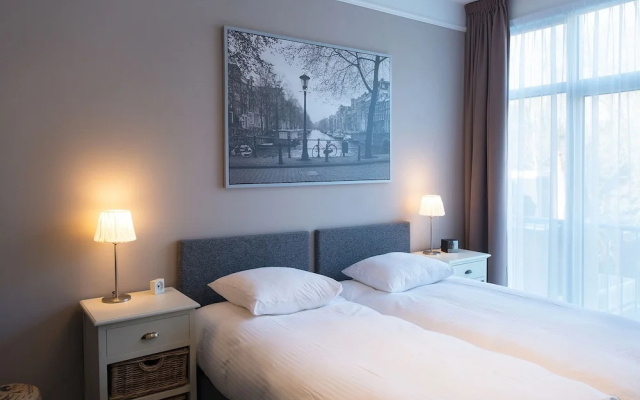 BizStay Park Central Apartments