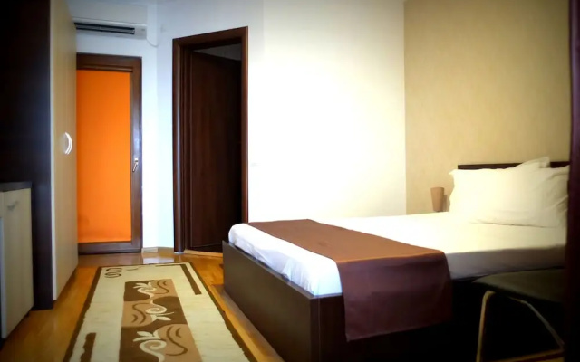 Hotel Delta Est