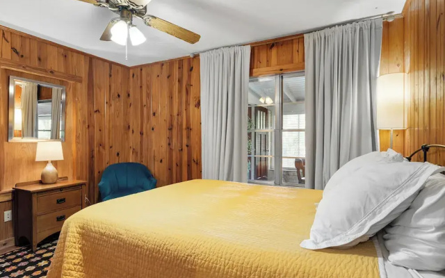 Waterlily Serenity | 2 Bedroom | Creekside