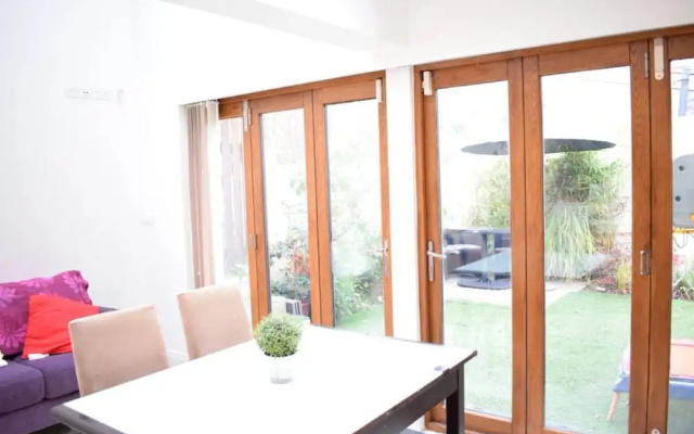 5 Bedroom House in Drumcondra