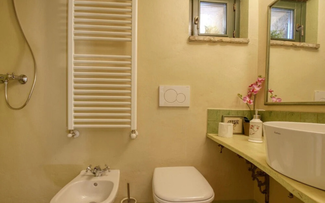 Stunning Apartment in Villagrande di Monteco With 1 Bedrooms