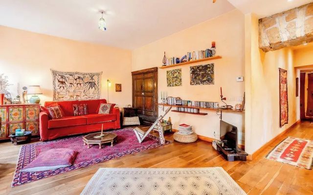 Lovely 2-bed Apartment in Roma