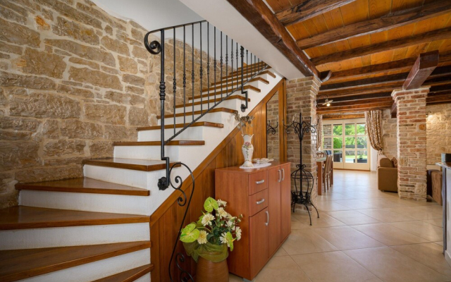 Villa Ida With View