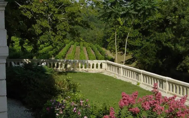 Chambres dHôtes du Château du Grand Mouëys