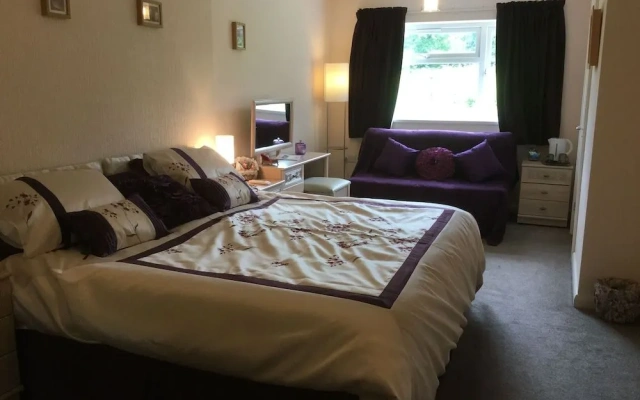 Pen-y-Bont Guest House