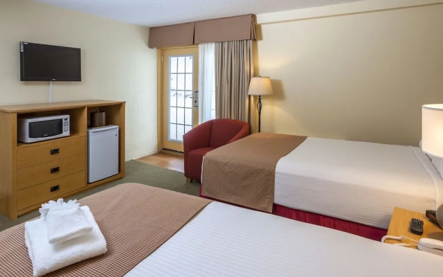 Sun Lodge