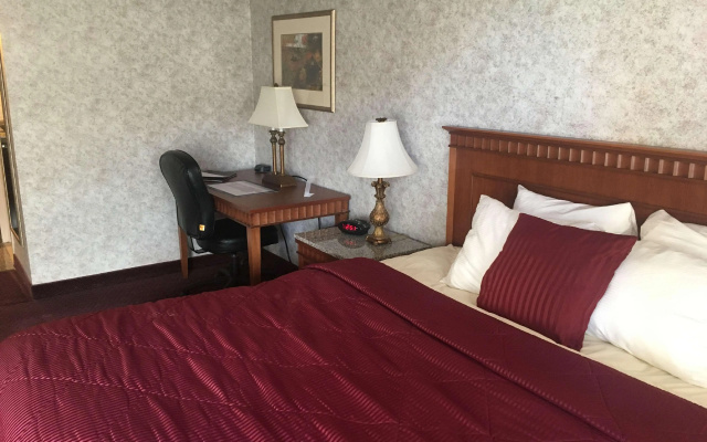 Best Western Plus Portsmouth Hotel & Suites