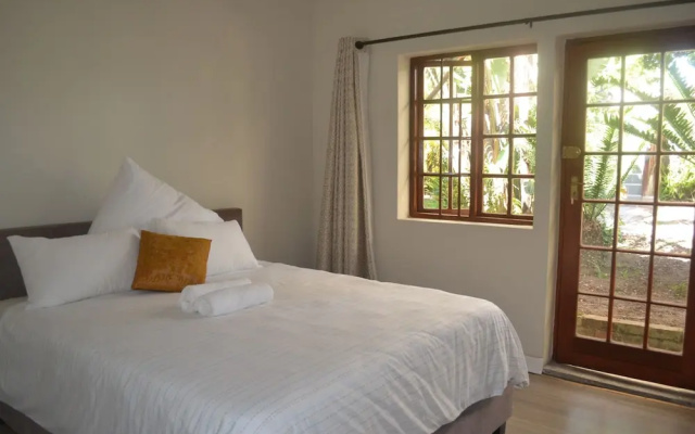 Cycad Lodge