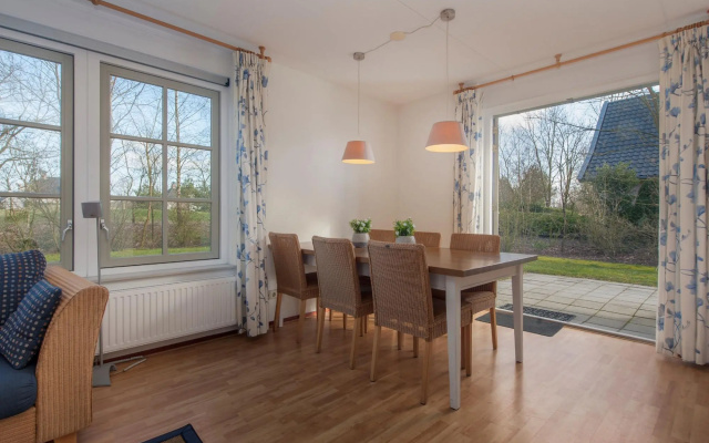Beautiful holiday home with 2 bathrooms, 2 km from Appelscha