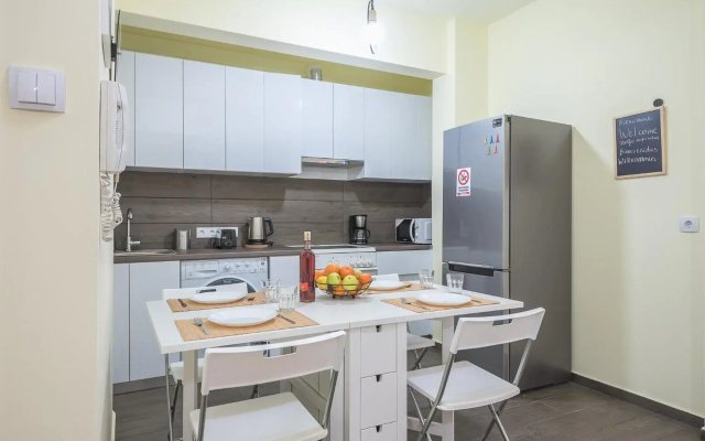 Superb Acropolis view 3bd apt in historical center