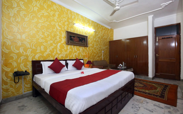 OYO 9006 New Sangam 45