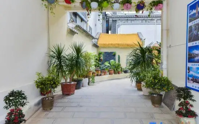 Yijia Renmei Homestay (Dali Old City Cang'er Avenue Branch)
