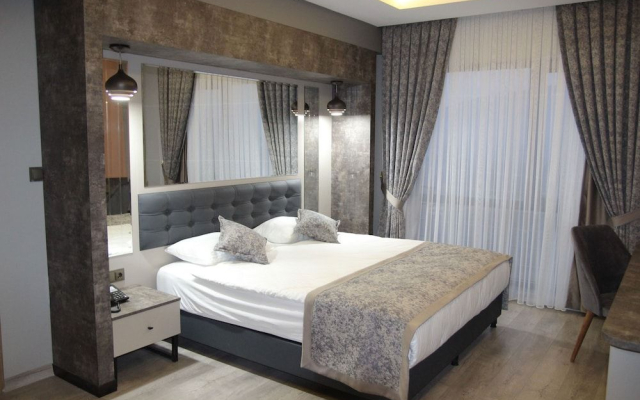 Ereza Otel